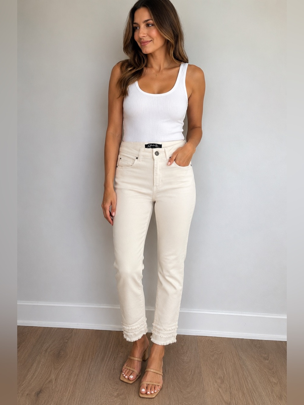 CHARLIE B Off White Ankle Frayed-Hem Jeans Size 0